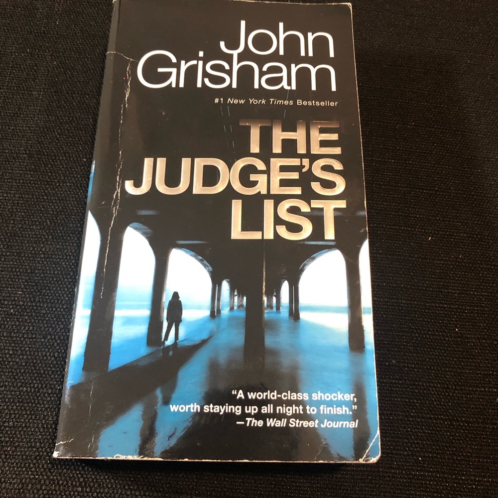 John Grisham "The Judge's List" Paperback - Black & Blue Cover